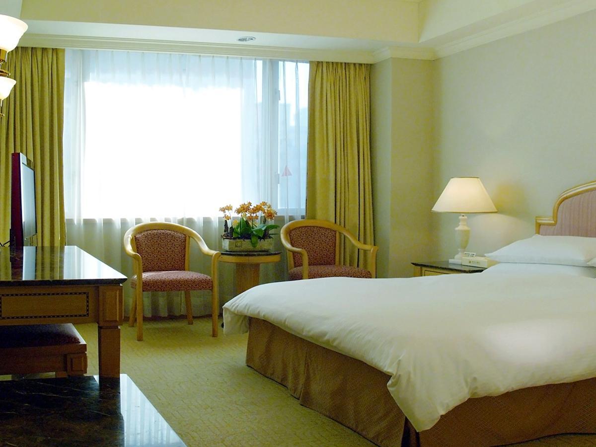 Dong Wu Hotel Taipei Exterior photo